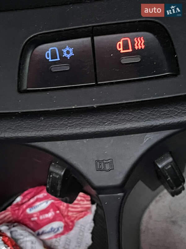 Внедорожник / Кроссовер Audi Q5 2015 в Радехове фото 11 Внедорожник / Кроссовер Audi Q5 2015 в Радехове