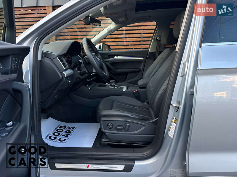 Позашляховик / Кросовер Audi Q5 2020 в Одесі