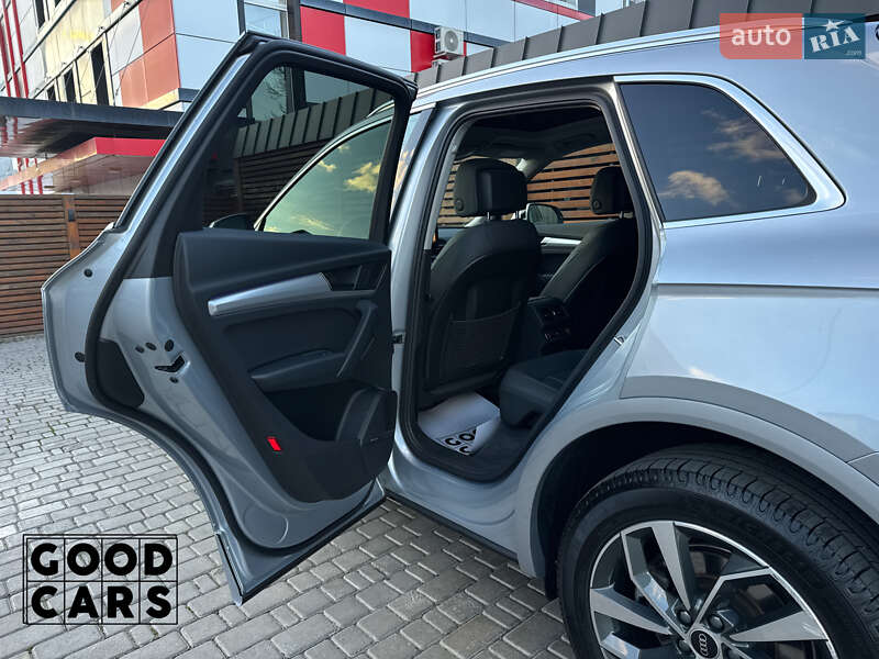 Позашляховик / Кросовер Audi Q5 2020 в Одесі