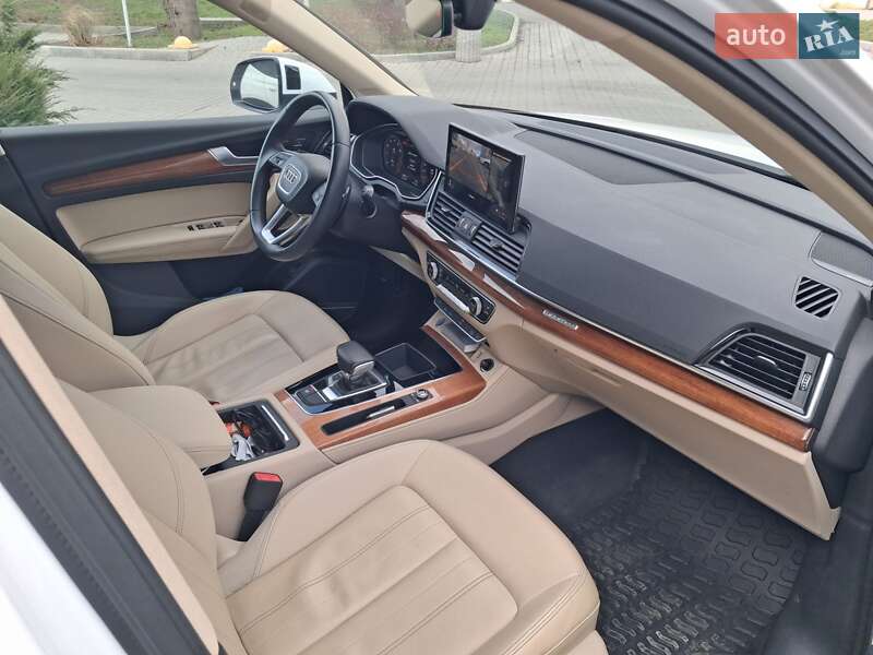 Внедорожник / Кроссовер Audi Q5 2022 в Одессе