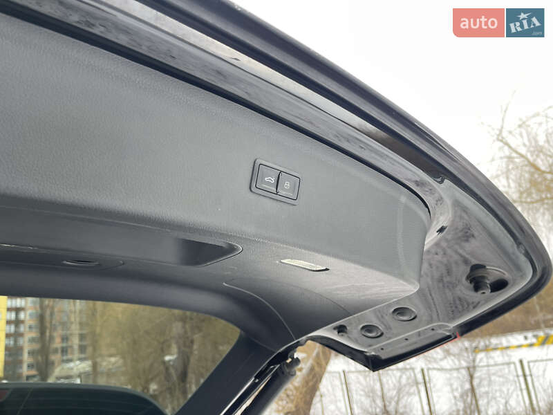 Внедорожник / Кроссовер Audi Q5 2017 в Ровно фото 36 Внедорожник / Кроссовер Audi Q5 2017 в Ровно