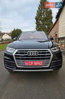 Внедорожник / Кроссовер Audi Q5 2016 в Львове