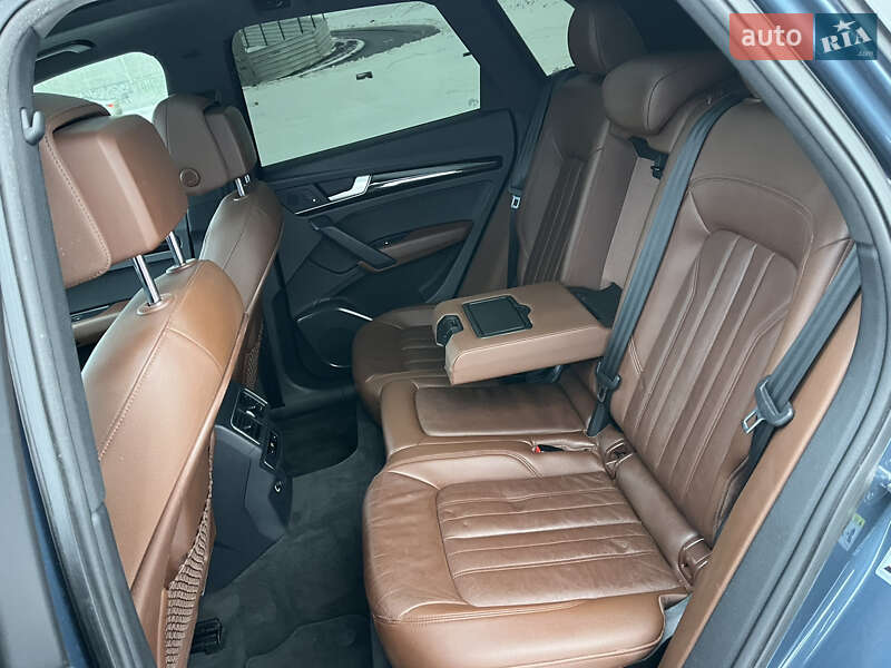 Внедорожник / Кроссовер Audi Q5 2018 в Львове