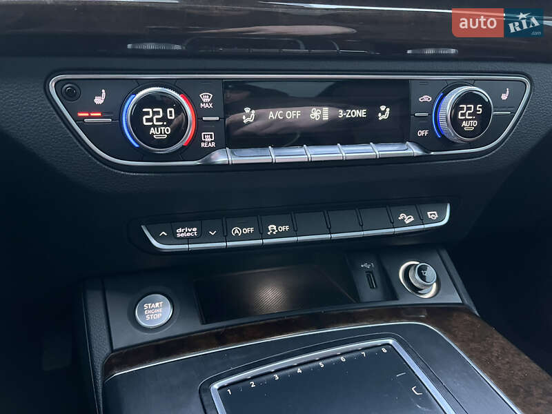 Внедорожник / Кроссовер Audi Q5 2018 в Львове