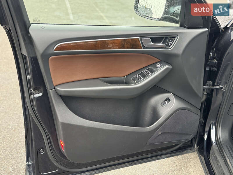 Внедорожник / Кроссовер Audi Q5 2015 в Львове