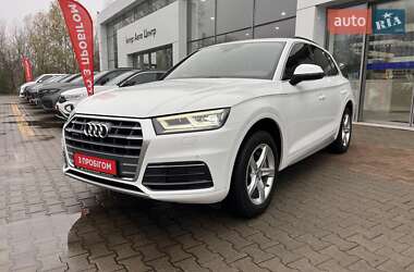 Позашляховик / Кросовер Audi Q5 2017 в Житомирі