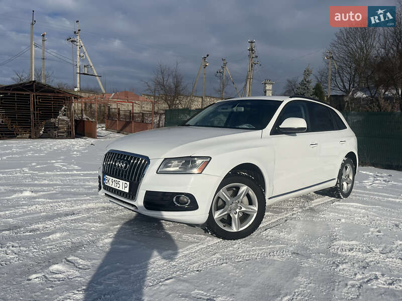 Внедорожник / Кроссовер Audi Q5 2015 в Ровно