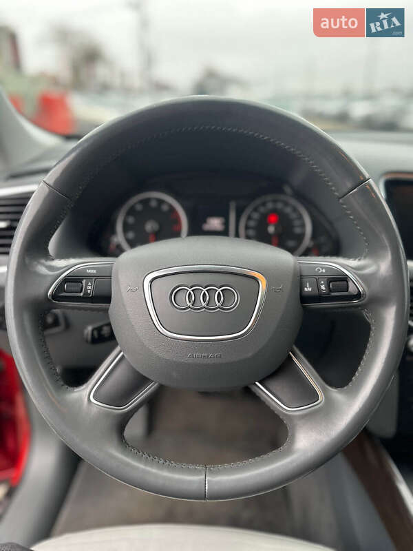 Позашляховик / Кросовер Audi Q5 2013 в Білогородці