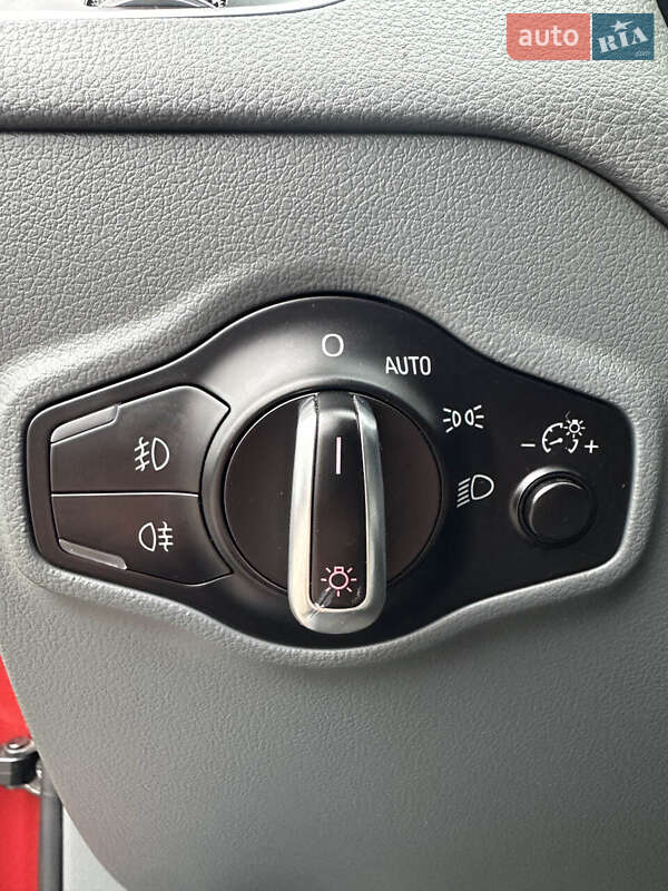 Позашляховик / Кросовер Audi Q5 2013 в Білогородці