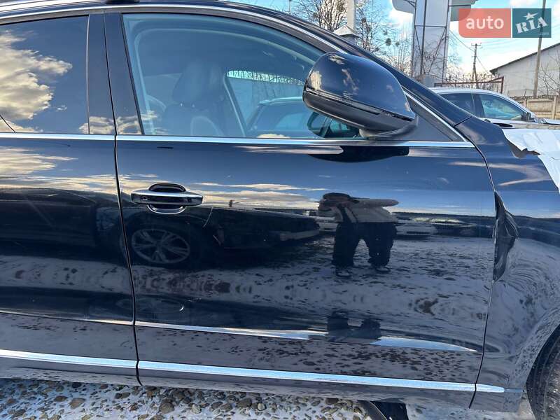 Позашляховик / Кросовер Audi Q5 2015 в Стрию