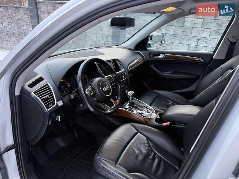 Внедорожник / Кроссовер Audi Q5 2014 в Ровно