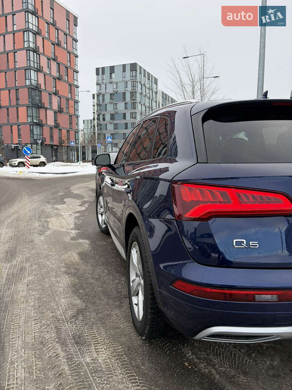 Позашляховик / Кросовер Audi Q5 2017 в Києві фото 5 Позашляховик / Кросовер Audi Q5 2017 в Києві