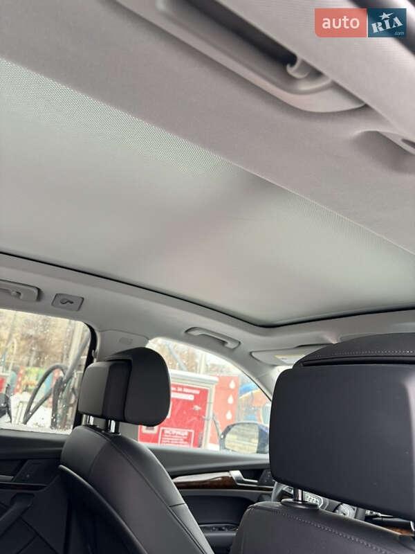 Позашляховик / Кросовер Audi Q5 2017 в Києві фото 14 Позашляховик / Кросовер Audi Q5 2017 в Києві