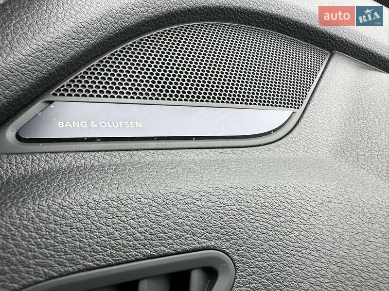 Внедорожник / Кроссовер Audi Q5 2018 в Киеве