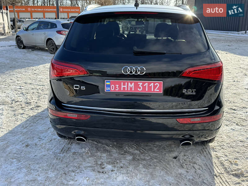 Позашляховик / Кросовер Audi Q5 2015 в Луцьку