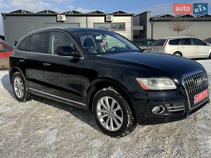Позашляховик / Кросовер Audi Q5 2015 в Луцьку