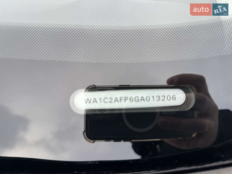 Позашляховик / Кросовер Audi Q5 2015 в Луцьку