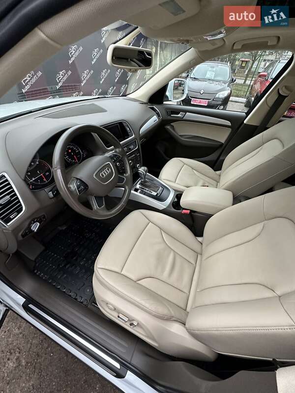 Внедорожник / Кроссовер Audi Q5 2013 в Сумах