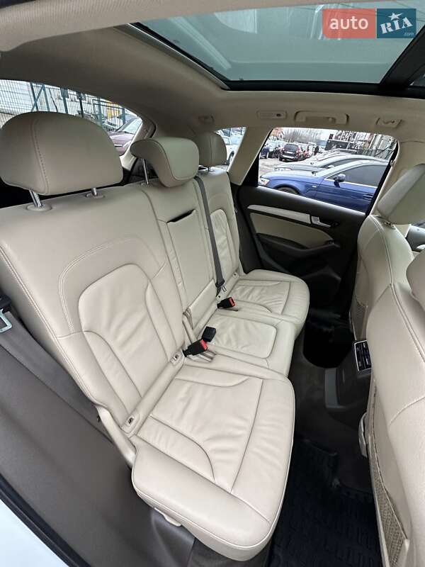 Внедорожник / Кроссовер Audi Q5 2013 в Сумах