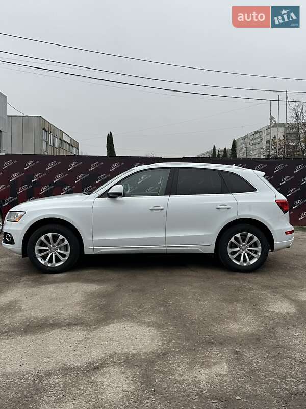 Внедорожник / Кроссовер Audi Q5 2013 в Сумах