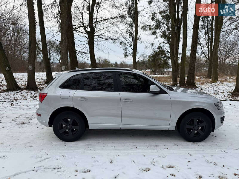 Внедорожник / Кроссовер Audi Q5 2009 в Львове