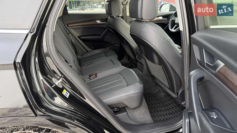 Внедорожник / Кроссовер Audi Q5 2023 в Киеве