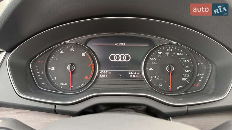 Внедорожник / Кроссовер Audi Q5 2023 в Киеве