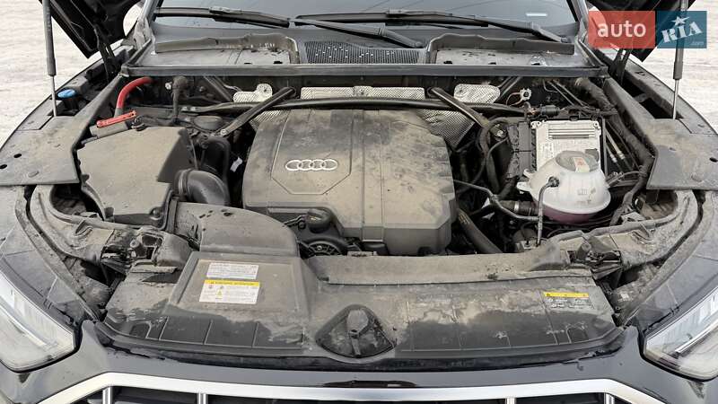 Внедорожник / Кроссовер Audi Q5 2023 в Киеве