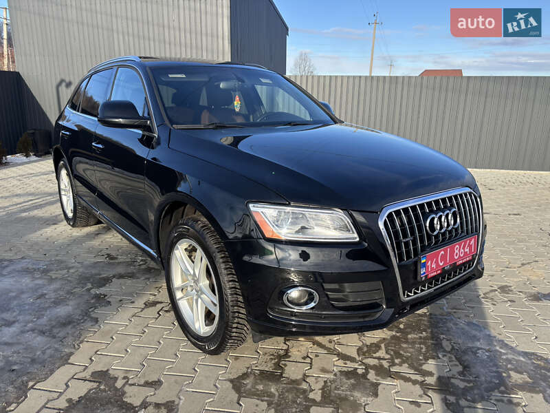 Позашляховик / Кросовер Audi Q5 2016 в Косові