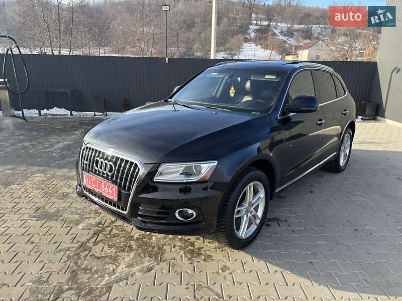 Позашляховик / Кросовер Audi Q5 2016 в Косові