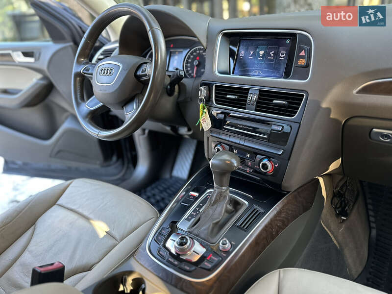 Позашляховик / Кросовер Audi Q5 2016 в Дрогобичі