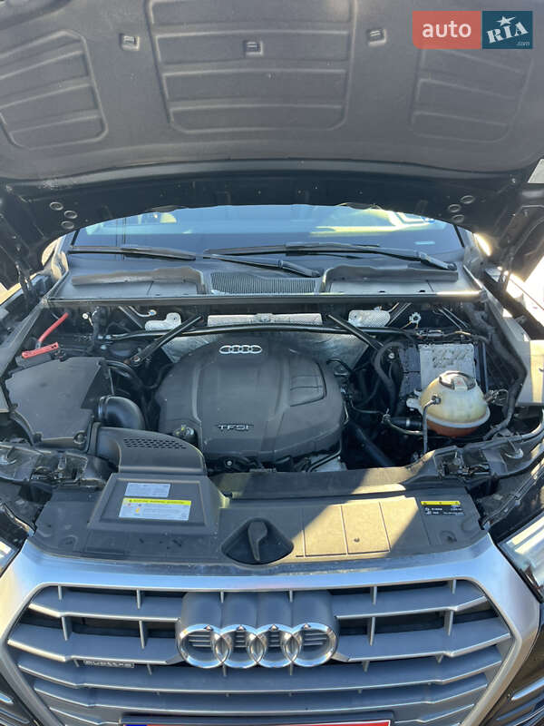 Внедорожник / Кроссовер Audi Q5 2018 в Львове