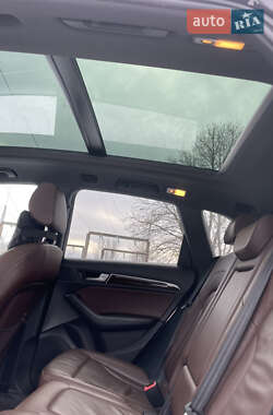 Внедорожник / Кроссовер Audi Q5 2015 в Киеве
