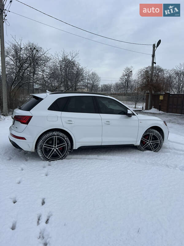 Внедорожник / Кроссовер Audi Q5 2023 в Харькове
