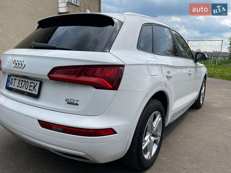 Позашляховик / Кросовер Audi Q5 2017 в Івано-Франківську