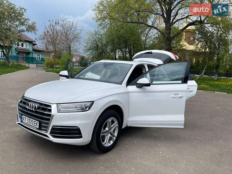 Позашляховик / Кросовер Audi Q5 2017 в Івано-Франківську