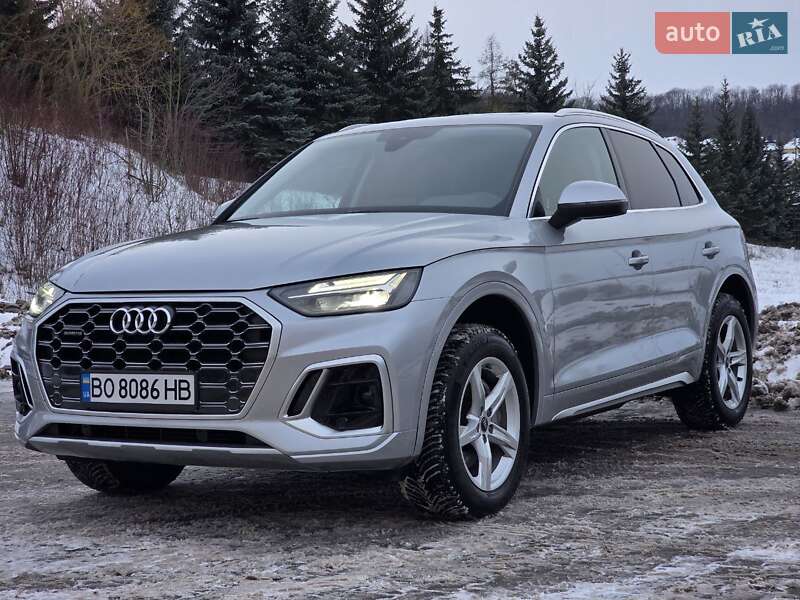 Позашляховик / Кросовер Audi Q5 2020 в Тернополі