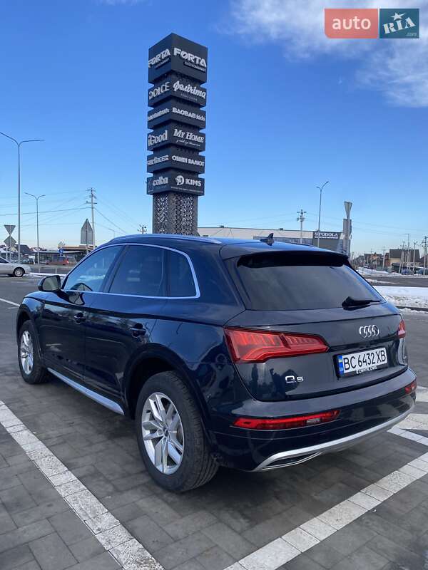 Внедорожник / Кроссовер Audi Q5 2019 в Луцке