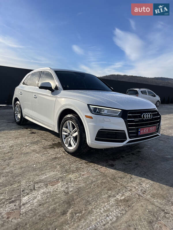 Внедорожник / Кроссовер Audi Q5 2020 в Коломые