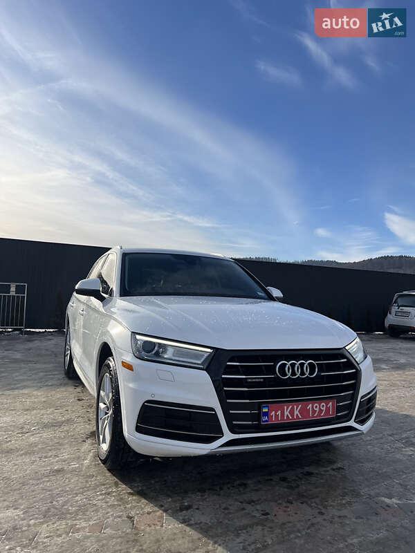 Внедорожник / Кроссовер Audi Q5 2020 в Коломые