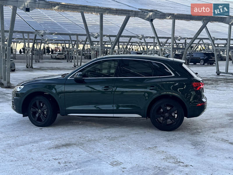 Внедорожник / Кроссовер Audi Q5 2017 в Львове