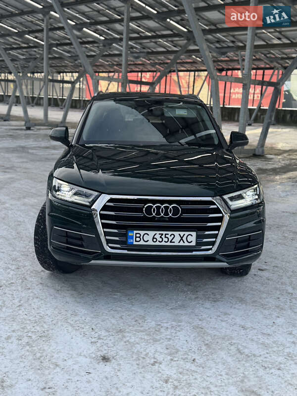 Внедорожник / Кроссовер Audi Q5 2017 в Львове