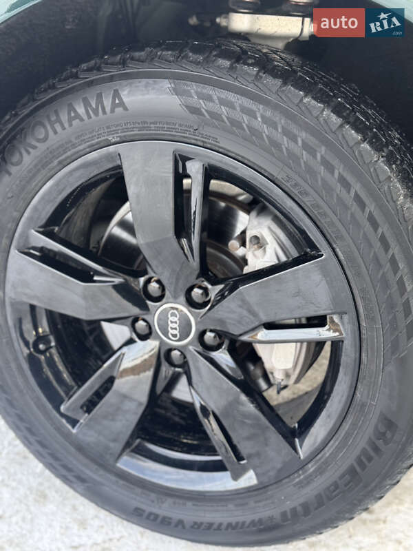 Внедорожник / Кроссовер Audi Q5 2017 в Львове