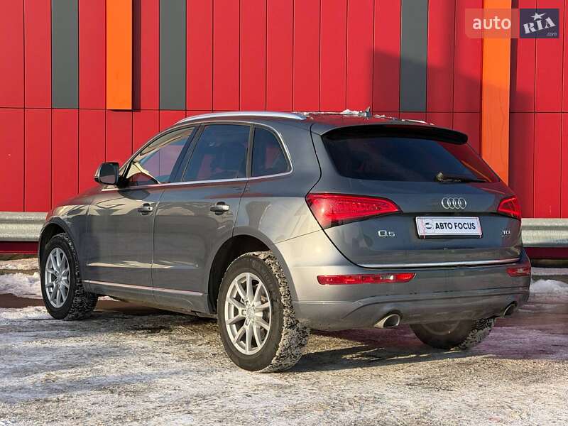 Внедорожник / Кроссовер Audi Q5 2015 в Киеве