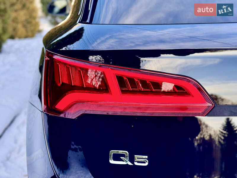 Позашляховик / Кросовер Audi Q5 2018 в Києві фото 21 Позашляховик / Кросовер Audi Q5 2018 в Києві