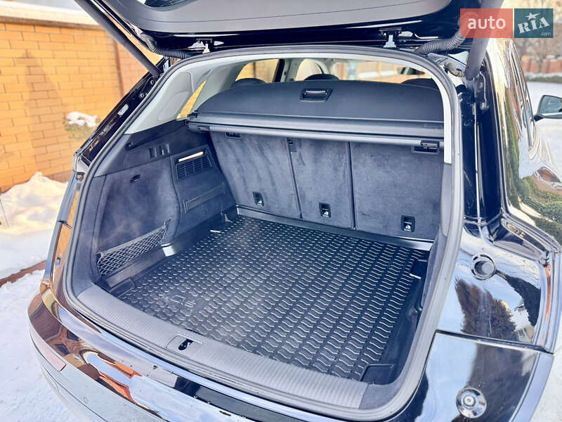 Позашляховик / Кросовер Audi Q5 2018 в Києві фото 69 Позашляховик / Кросовер Audi Q5 2018 в Києві