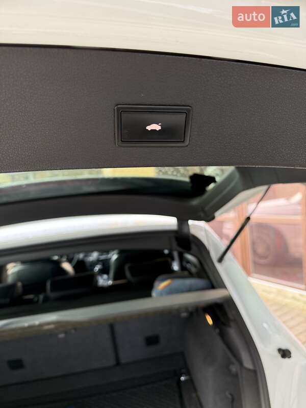 Внедорожник / Кроссовер Audi Q5 2010 в Одессе