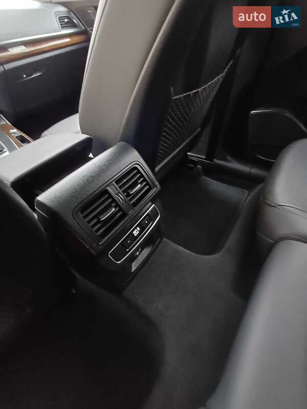 Позашляховик / Кросовер Audi Q5 2020 в Івано-Франківську