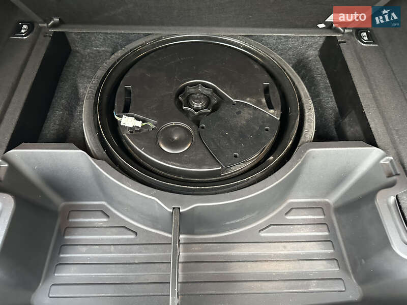 Внедорожник / Кроссовер Audi Q5 2015 в Стрые