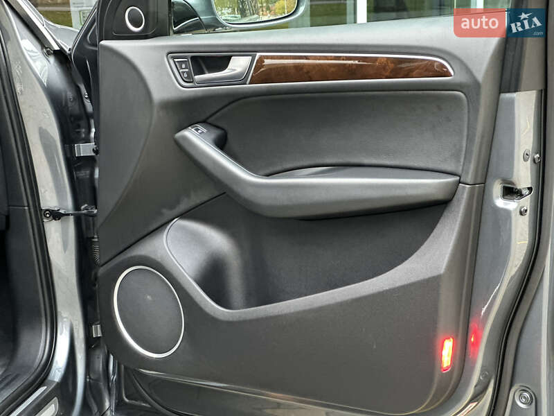 Внедорожник / Кроссовер Audi Q5 2015 в Стрые